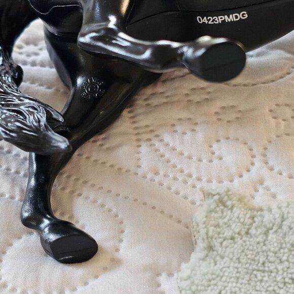 Breyer Reeves Paddock Pals Black Stallion Arabian Horse Figurine - Picture 5 of 10